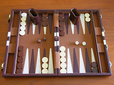 backgammon3 e1 تاریخچه تخته نرد + آموزش تصویری بازی تخته نرد