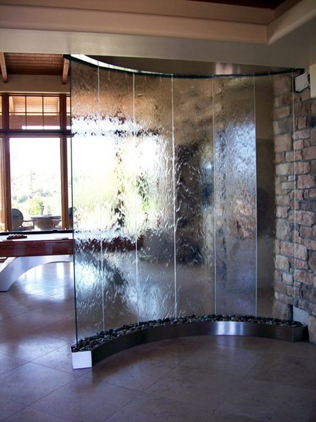 طراحی های مدرن آبشارهای شیشه ای, آبشارهای شیشه ای مدرن