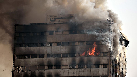 حادثه آتش سوزی ساختمان پلاسکو, علت آتش سوزی ساختمان پلاسکو