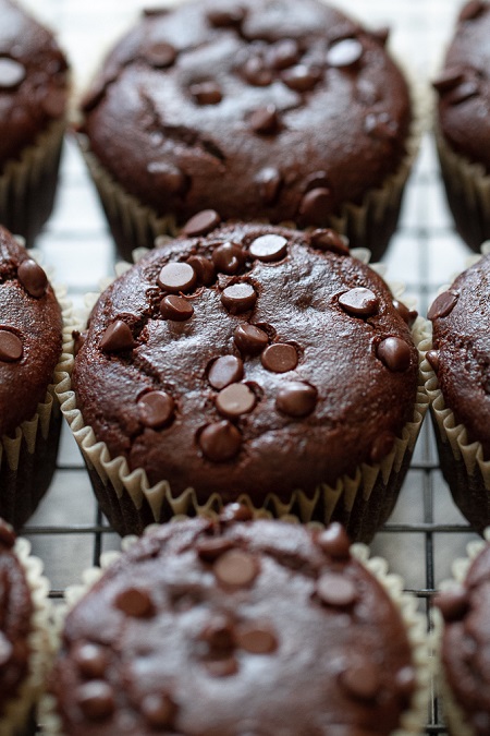 chocolate muffins recipe 06 طرز تهیه انواع مافین شکلاتی