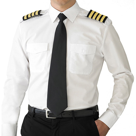 passenger3 pilot uniform5 ویژگی های لباس فرم خلبانی مسافربری + عکس